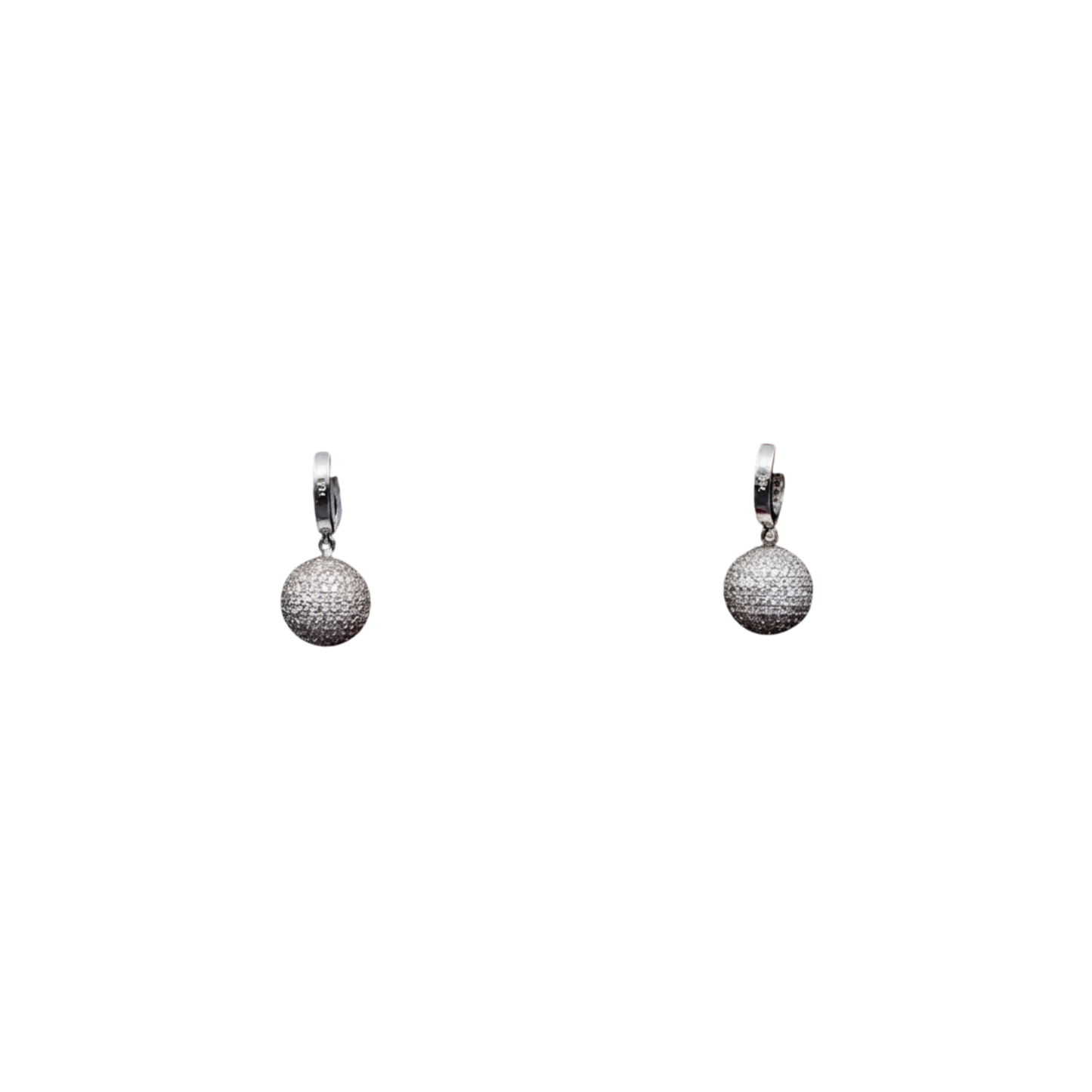 18kt White Gold Diamond Earrings Dangling with Pave set Round Diamonds - Round: 4.87 cts Color:G-H Clarity: VS2-SI