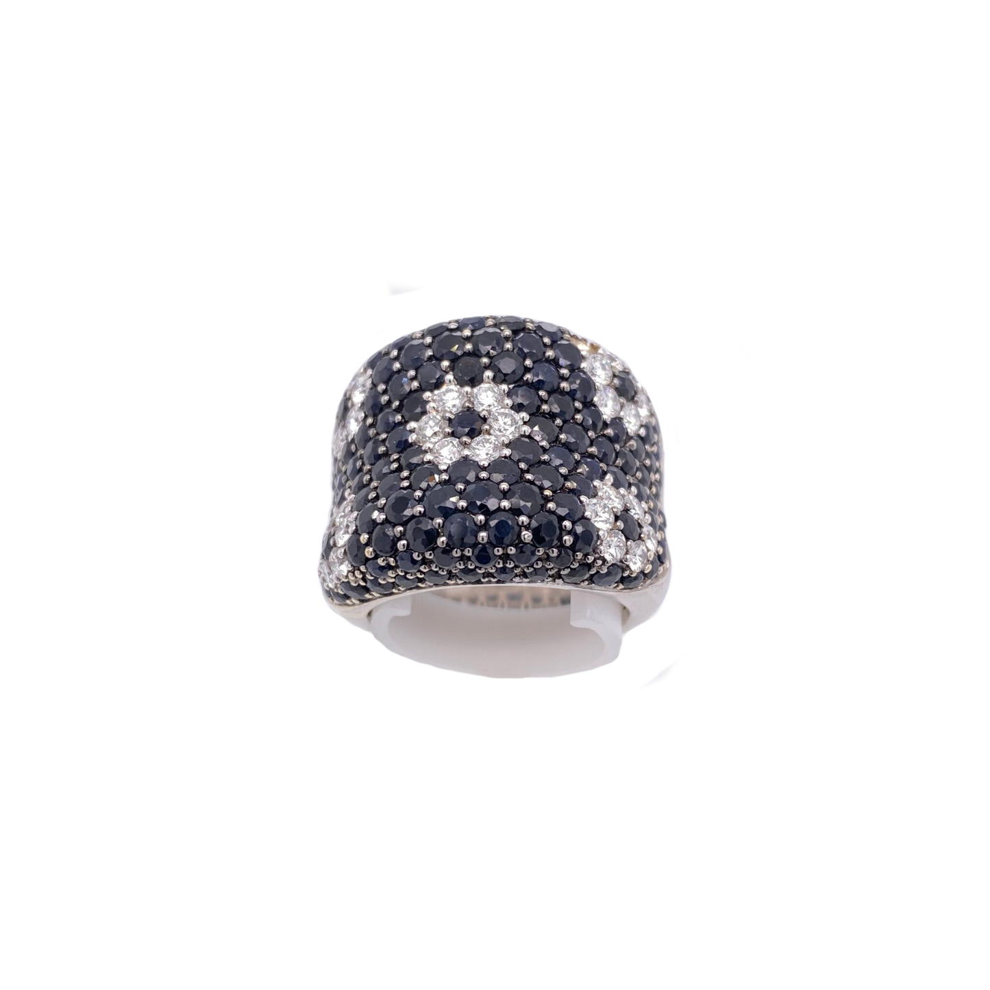 Black Diamond Ring18 Karat White Gold Black Diamond 2.80 Carats