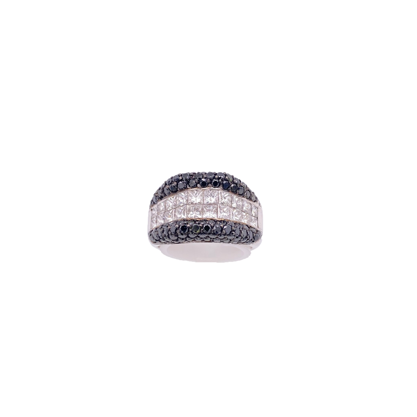 Black Diamond Ring 18 Karat White Gold 1.25 Carats