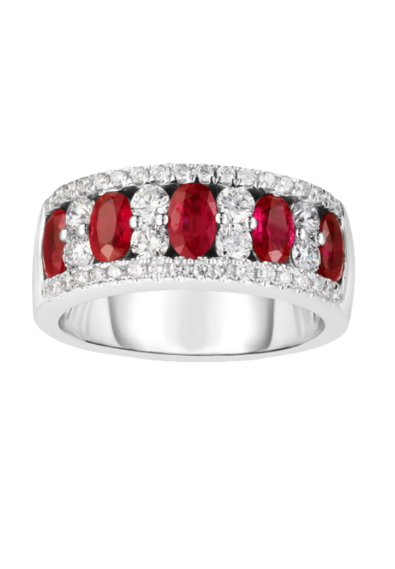 Ladies Ruby and Diamond Ring 1.40 Carats Rubies
