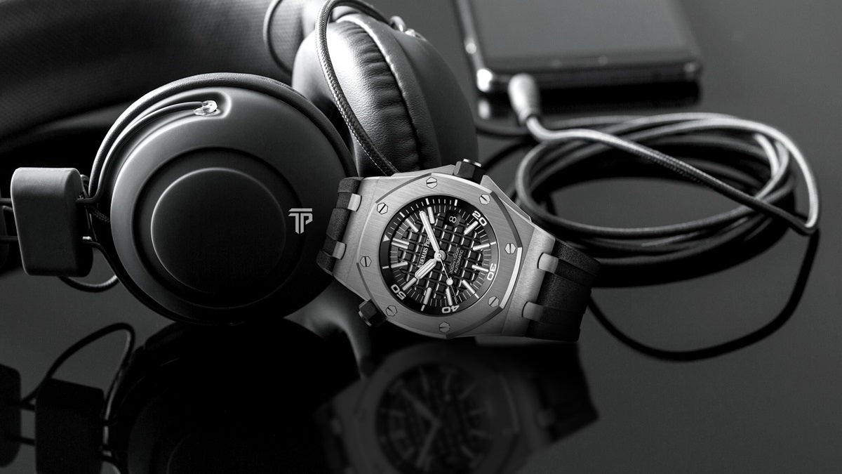 Royal Oak Offshore chronograph in steel with Mega Tapisserie dial and octagonal bezel