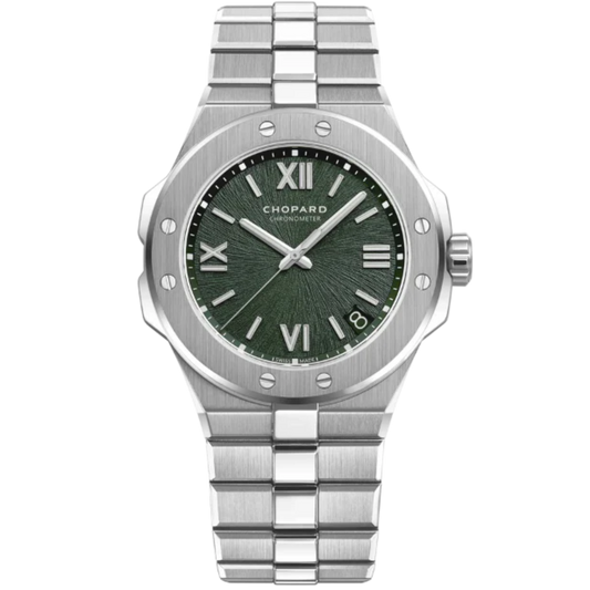 ALPINE EAGLE 41 MM LUCENT STEEL™ WITH PINE GREEN DIAL