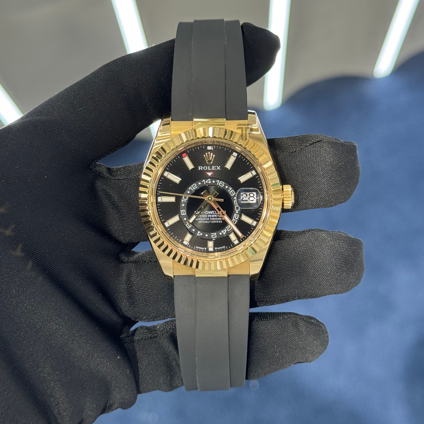 Rolex Skydweller Ref. 336238 42mm Yellow Gold Black Dial on OysterFlex