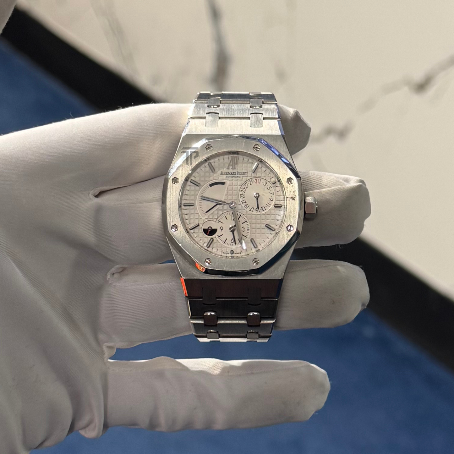 Audemars Piguet Royal Oak Dual Time Ref. 26120ST.OO.1220ST.01 39MM Stainless Steel White Dial