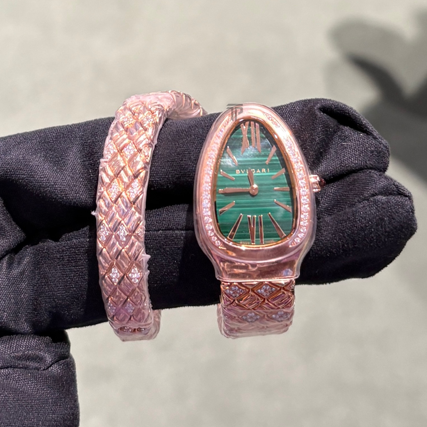 Bvlgari Ref. 103626 Serpenti Rose Gold Green Dial Diamond Bezel Single Coil