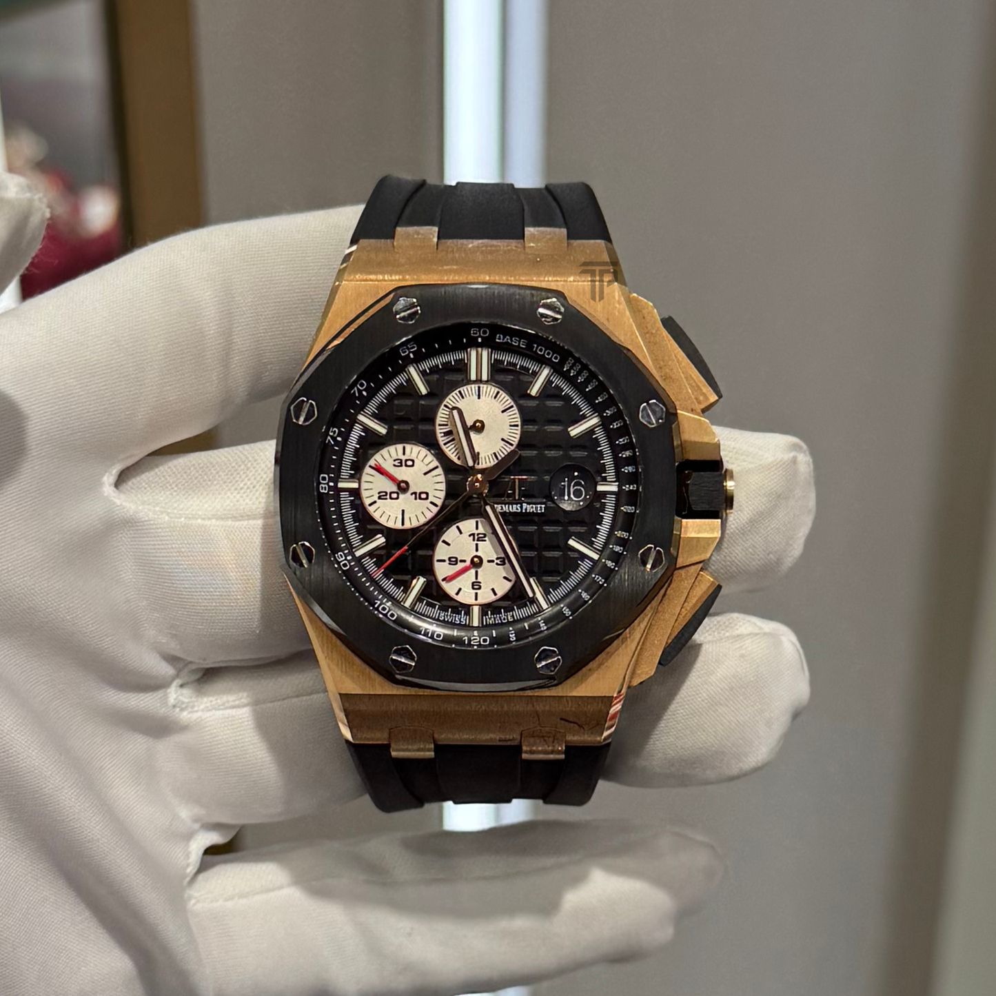 Audemars Piguet Royal Oak OffshoreChronograph  Ref. 26401RO.OO.A002CA.01 Rose Gold Black Dial
