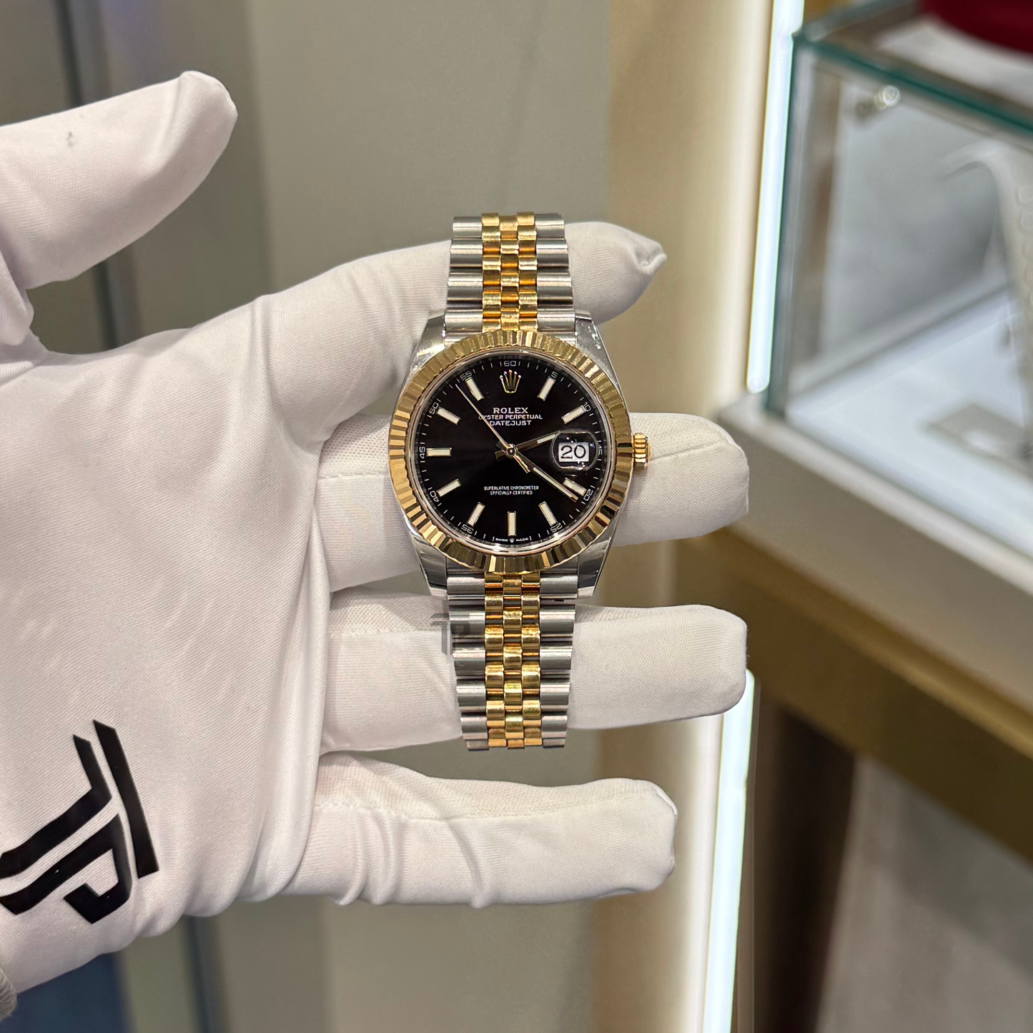 Rolex Datejust Ref. 126333 41MM Two Tone Yellow Gold Black Dial on Jubilee