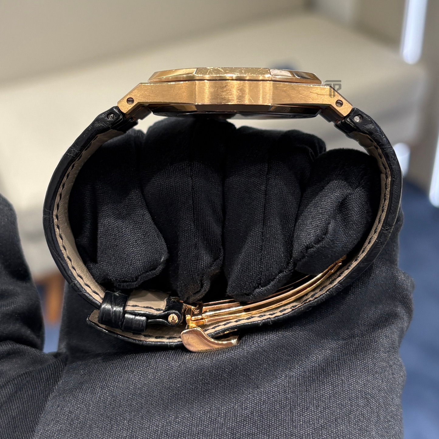 Audemars Piguet Ref. 15300OR.OO.D002CR.01 39MM Rose Gold Black Dial Royal Oak on Leather