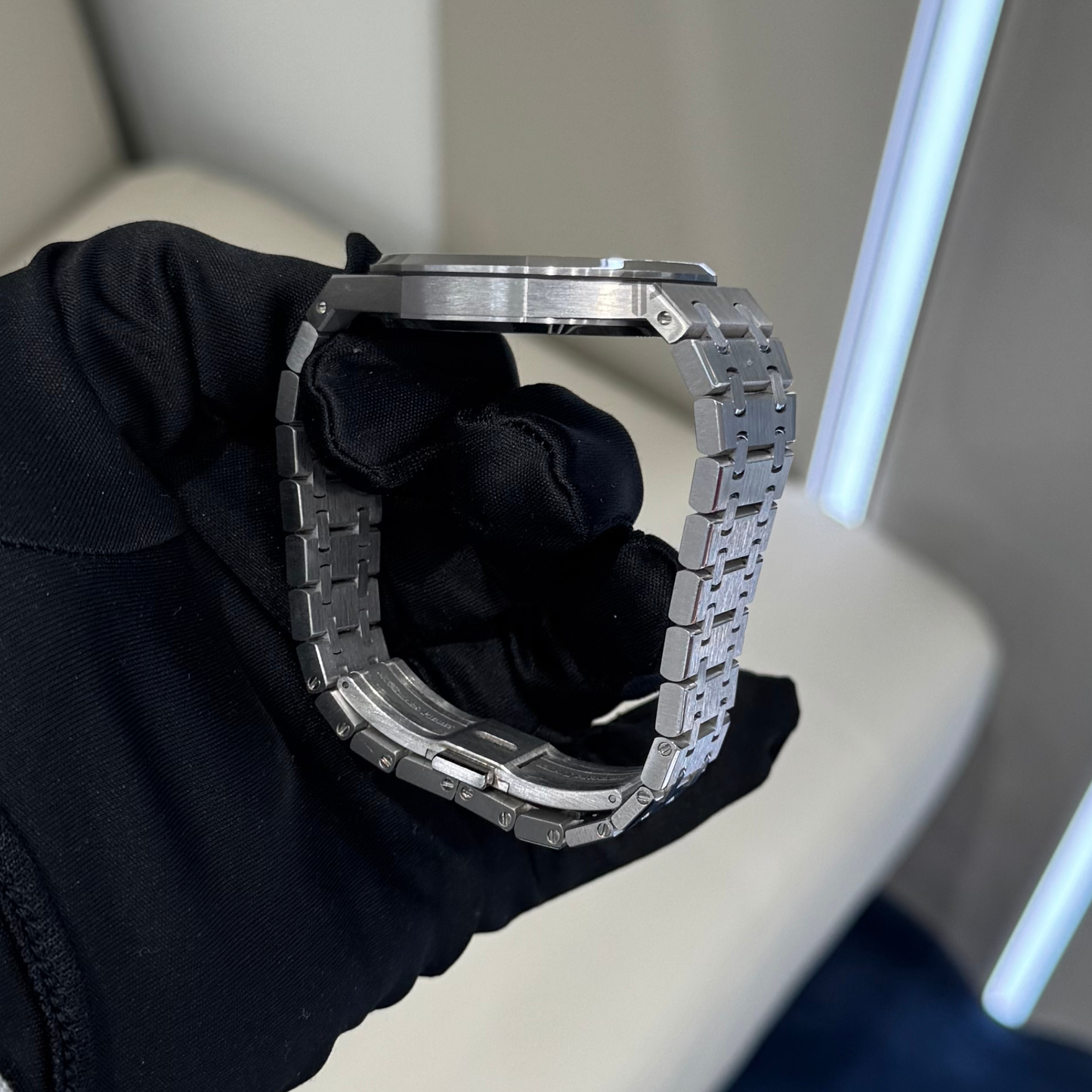 Audemars Piguet Royal Oak Tourbillon Ref. 26522ST.OO.1220ST.01 41mm Stainless Steel Purple Dial Extra Thin