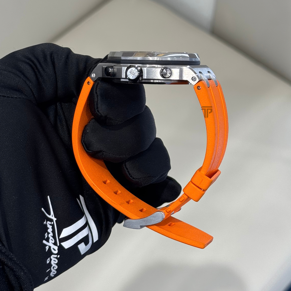 Audemars Piguet Royal Oak Offshore Ref. 26703ST.OO.A070CA.01 Diver 42MM Stainless Steel Orange Dial