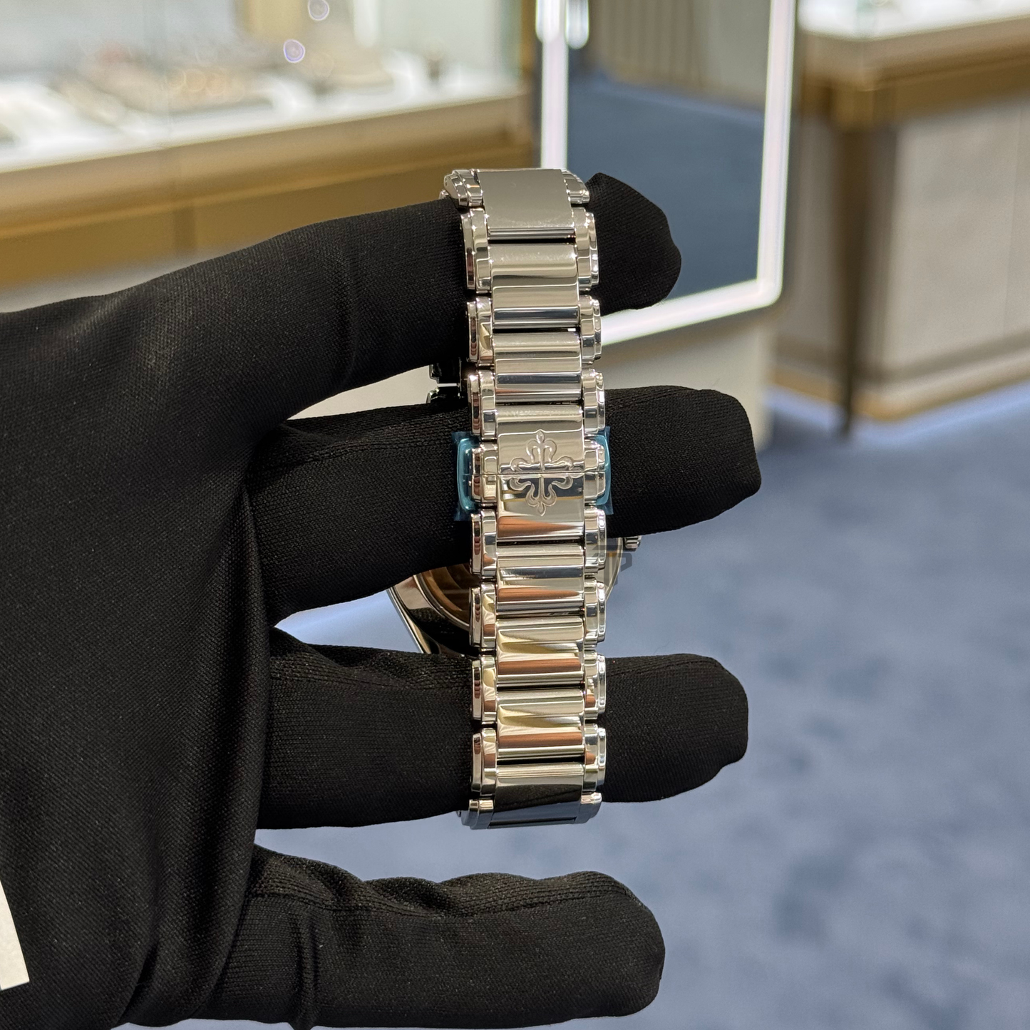 Patek Philippe Ref. 7300/1200A Twenty-Four Green Dial Diamond Bezel