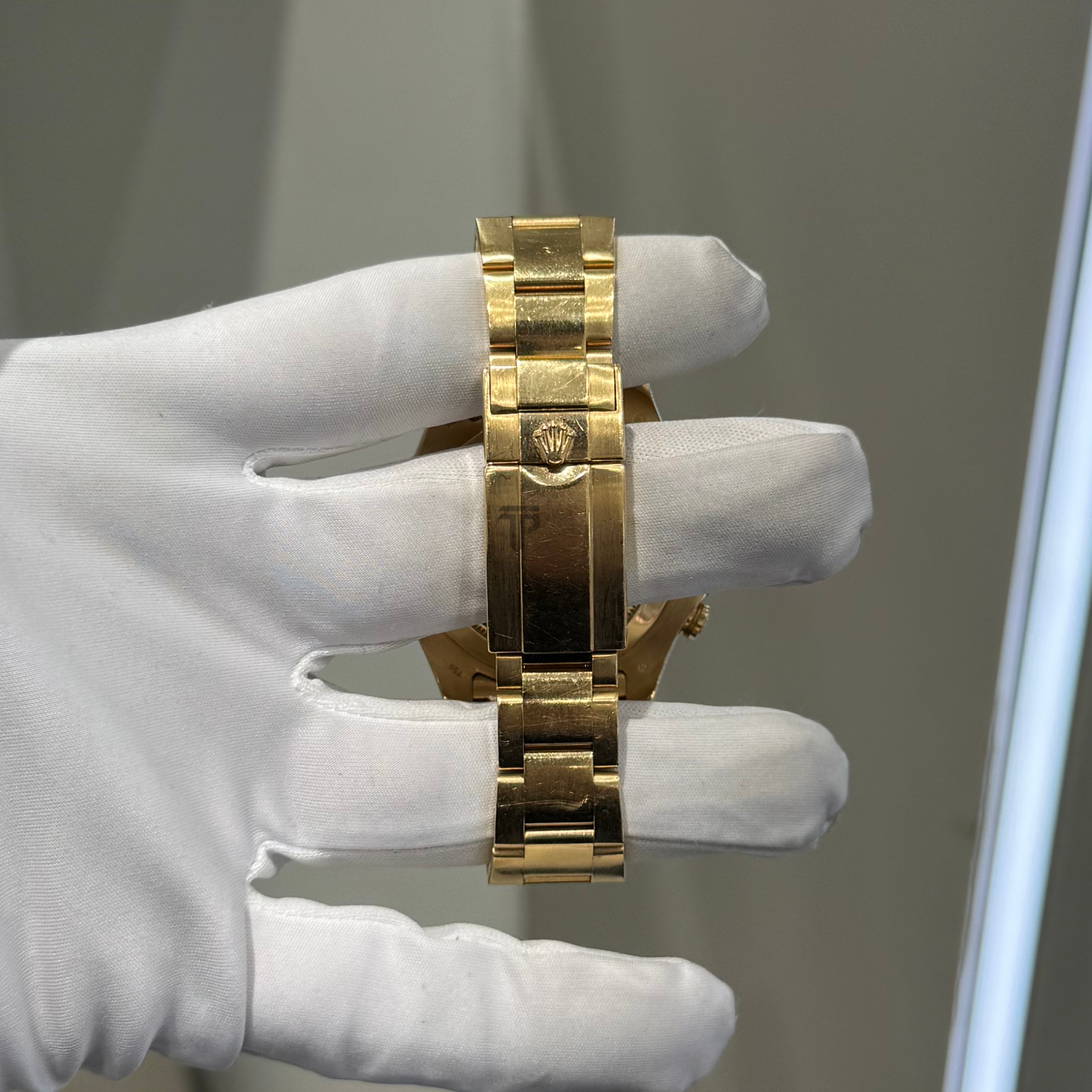 Rolex Yacht-Master II Ref. 116688 44MM Yellow Gold White Dial