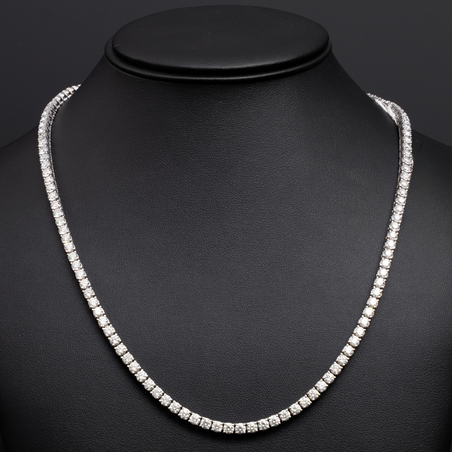 Tennis Chain - WG - 25.00 TCW - 20 Pointer - 20 Inch - 14KT