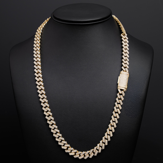 Cuban Link Chain 10KT Yellow Gold ( 119.7 G ) ( 23 Inches ) ( 1,834 Stones *0.01 CTS : 18.34 TCW ) Color H VS1/VS2 Clarity SI1