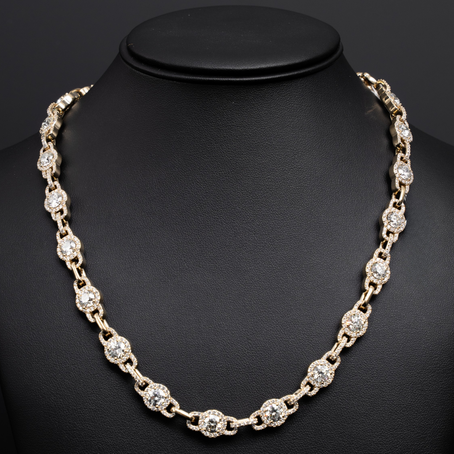 14KT YG Diamond Chain ( 96 Grams ) ( 23 *0.85:20CTW ) ( 360*0.15:5.5CTW ) ( 369*0.01:3.7CTW ) I/F Color - VS2 Clarity - 20 Inches