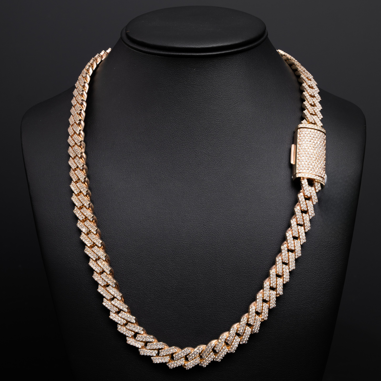 Cuban Link Chain- Yellow Gold  (14KT) (23 INCH) (266.9 Grams Prong Setting) (1,786 Stones * 0.02 : 35.72CTW ) Color G/H Clarity I1
