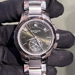 Patek Philippe Annual Calendar Ref. 5905/1A Stainless Steel Green Dial
